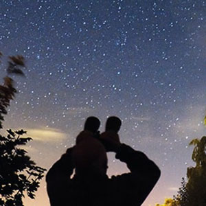 Viewing the night sky at Robert Ferguson Observatory