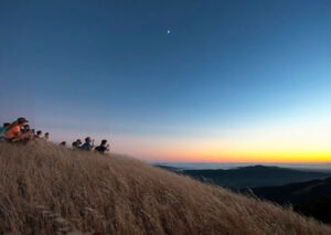 Sunset hike at Sugarloaf Ridge Park