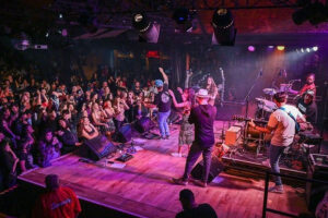 Thrive band