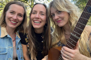 T Sisters band